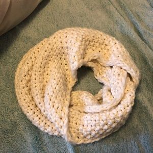 Large knit Aeropostale circle scarf